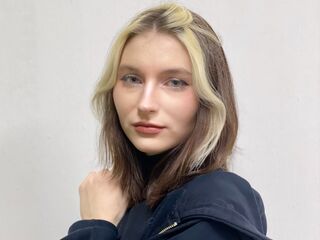 CwenDodgson's Hot live cam performers Profile Image